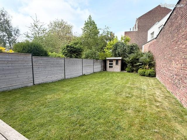 Maison 8 pièces 160 m²