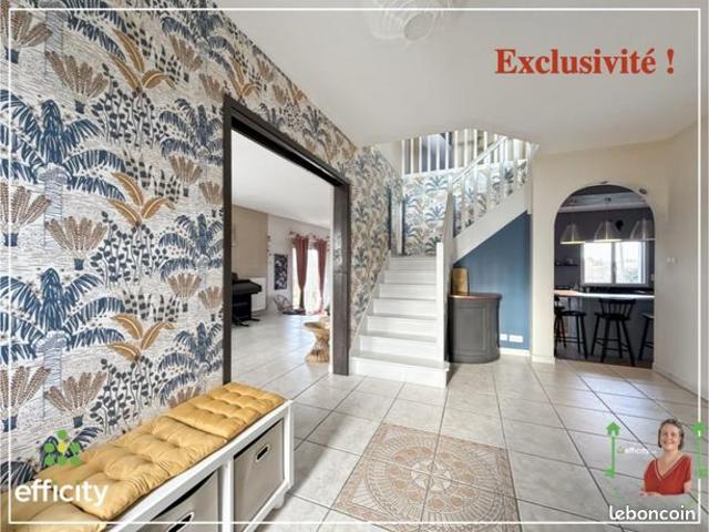 Maison 8 pièces 166 m²
