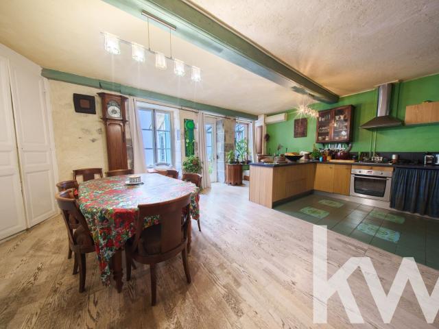 Maison 8 pièces 160 m²