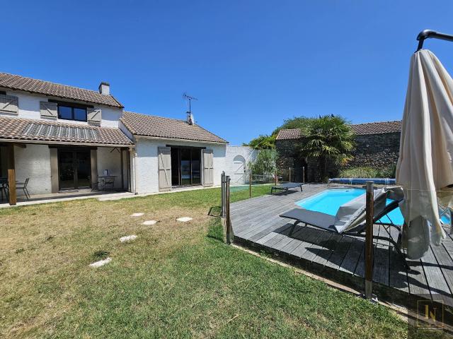 Maison 8 pièces 160 m²