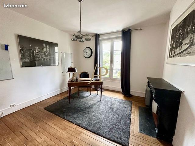 Maison 8 pièces 160 m²
