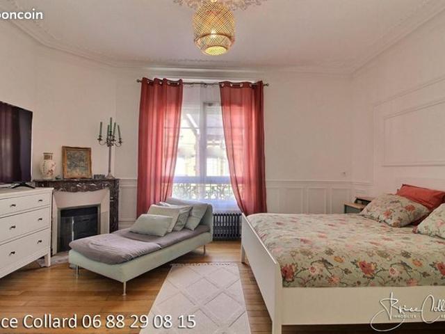 Maison 8 pièces 160 m²