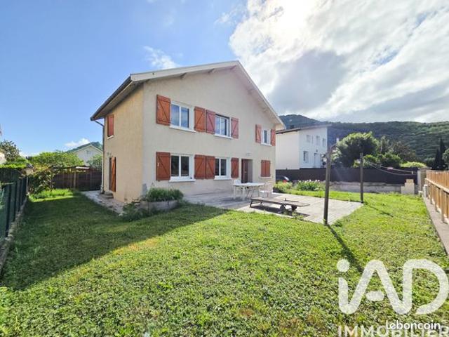 Maison 8 pièces 160 m²