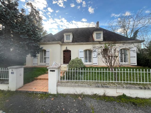 Maison 8 pièces 160 m²