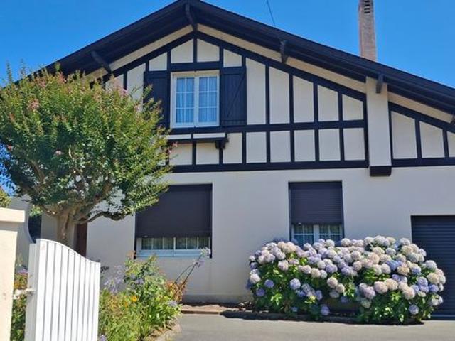 Maison 8 pièces 160 m²