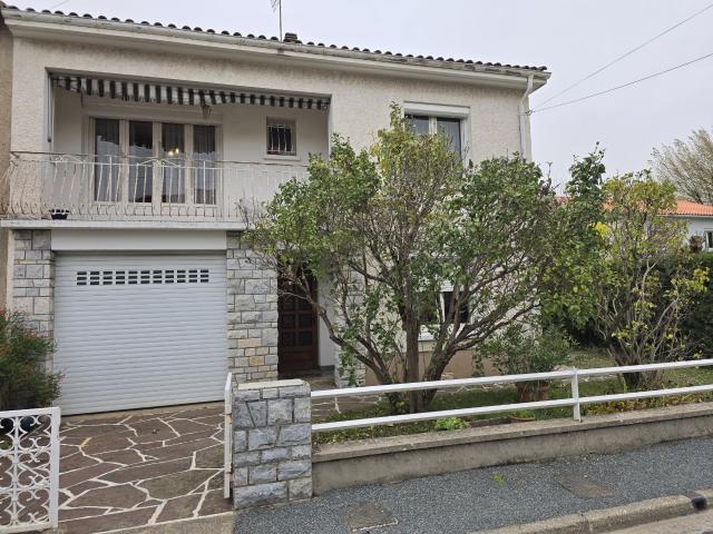 Maison 8 pièces 160 m²