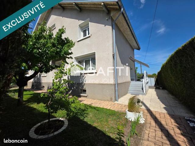 Maison 8 pièces 160 m²