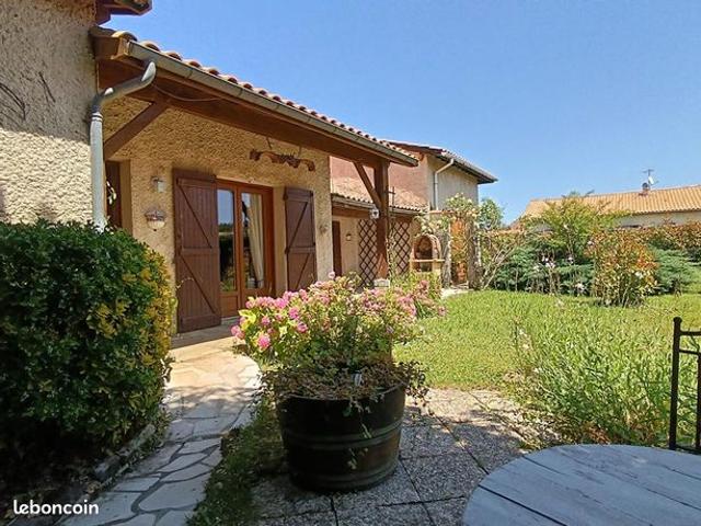 Maison 8 pièces 160 m²