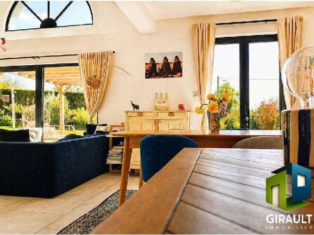 Maison 8 pièces 160 m²
