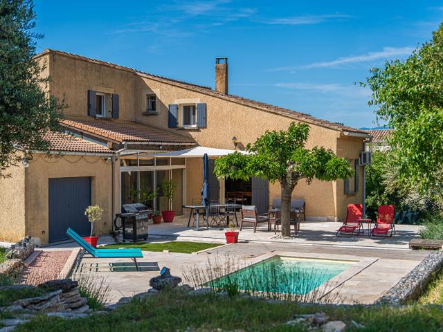 Maison 8 pièces 185 m²