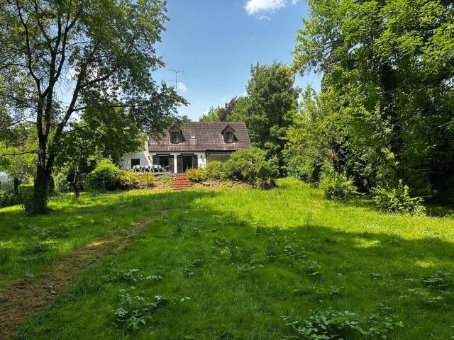 Maison 8 pièces 160 m²