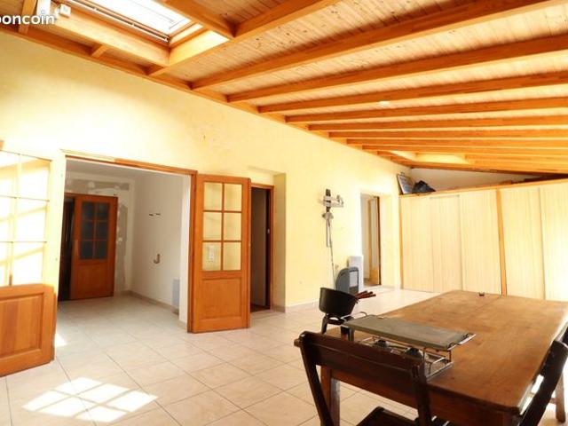 Maison 8 pièces 160 m²