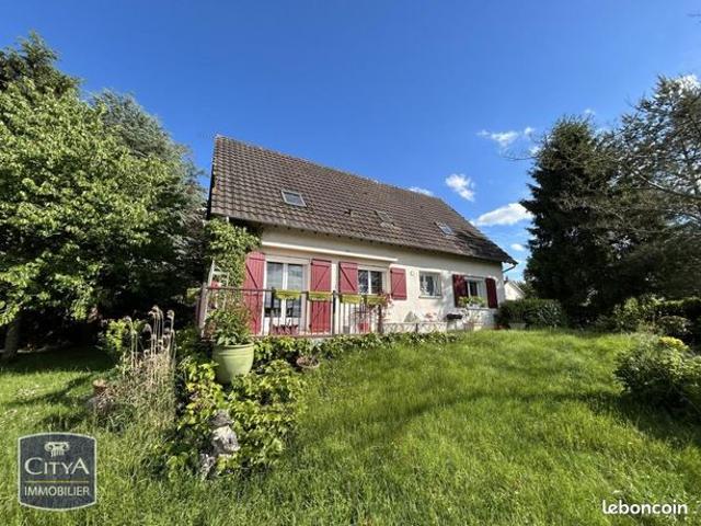 Maison 8 pièces 160 m²