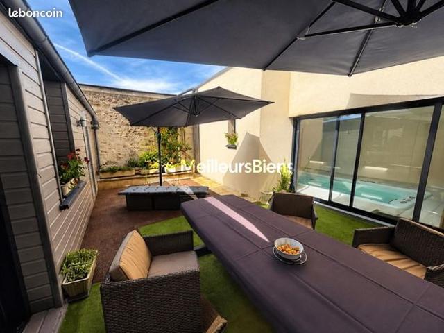 Maison 8 pièces 161 m²