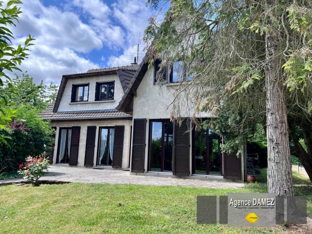 Maison 8 pièces 161 m²