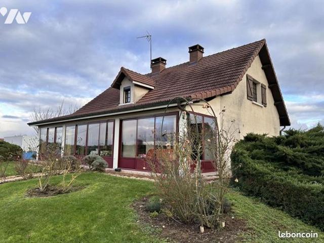 Maison 8 pièces 161 m²