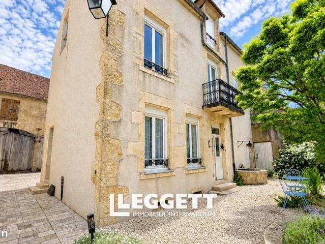 Maison 8 pièces 161 m²