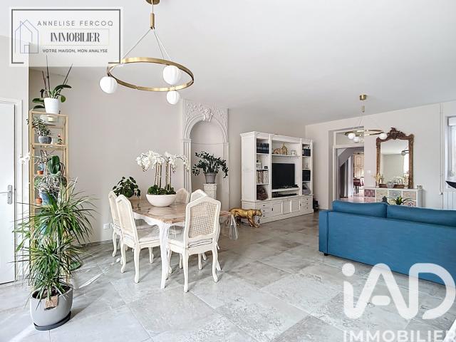 Maison 8 pièces 161 m²
