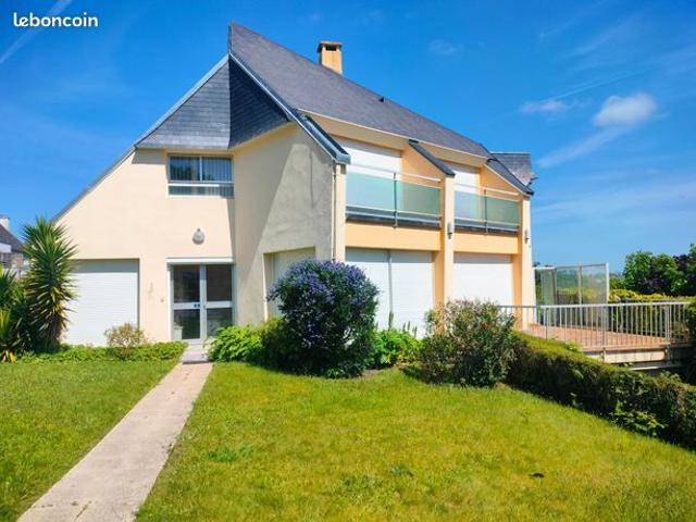 Maison 8 pièces 161 m²