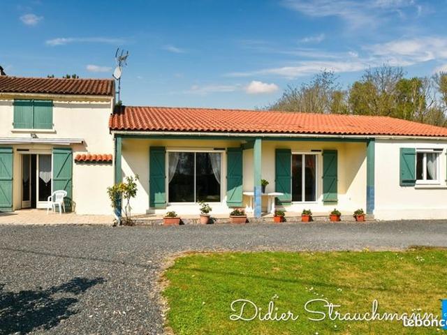 Maison 8 pièces 161 m²