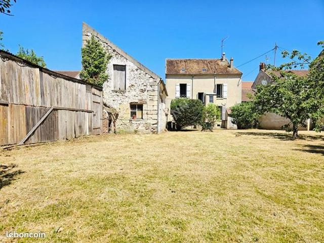 Maison 8 pièces 161 m²