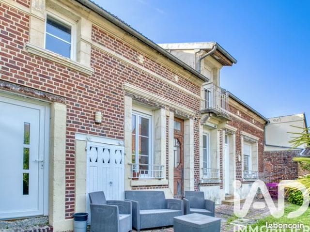 Maison 8 pièces 161 m²