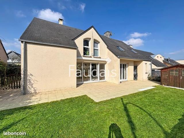 Maison 8 pièces 161 m²