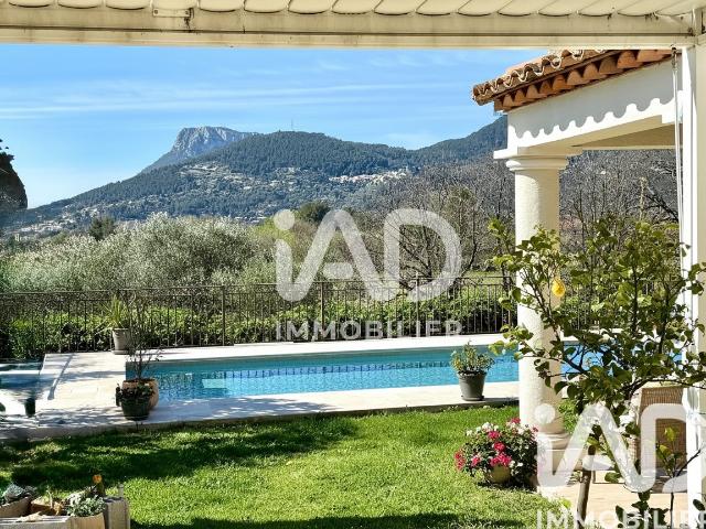 Maison 8 pièces 161 m²