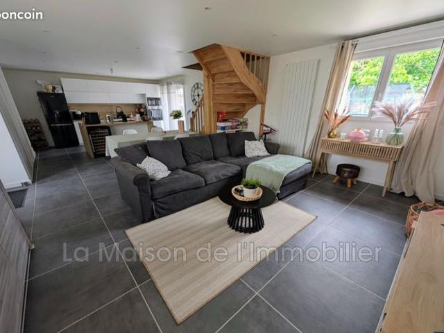 Maison 8 pièces 162 m²