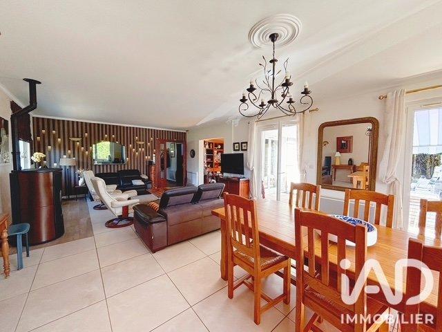Maison 8 pièces 162 m²