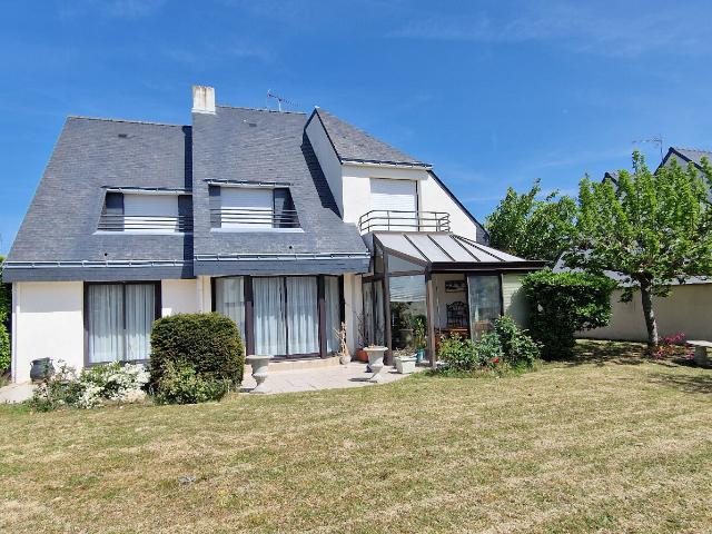 Maison 8 pièces 162 m²