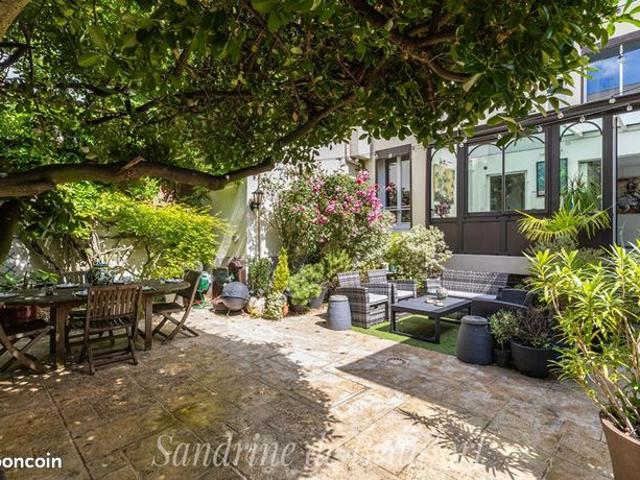 Maison 8 pièces 162 m²