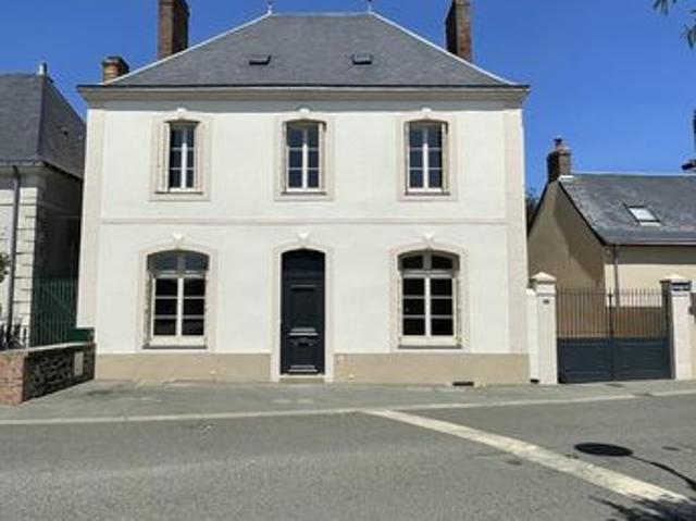 Maison 8 pièces 162 m²