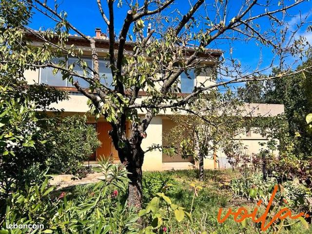 Maison 8 pièces 162 m²