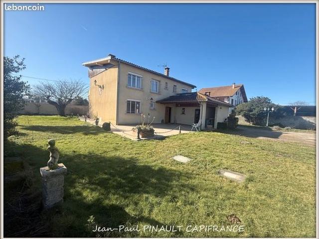 Maison 8 pièces 163 m²