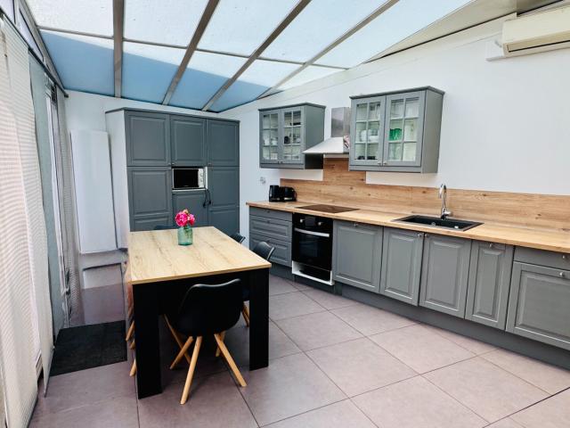 Maison 8 pièces 163 m²