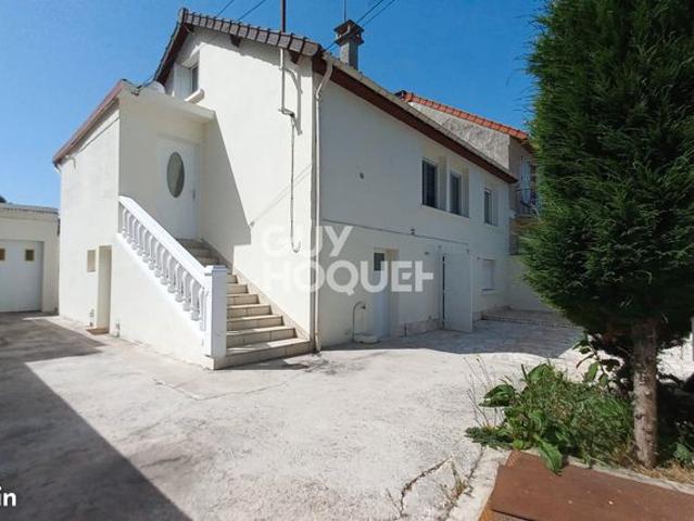 Maison 8 pièces 163 m²