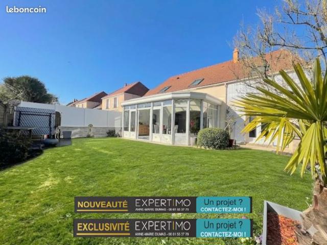Maison 8 pièces 163 m²