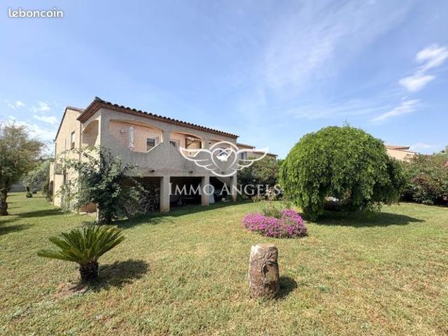 Propriété 8 pièces 163 m²