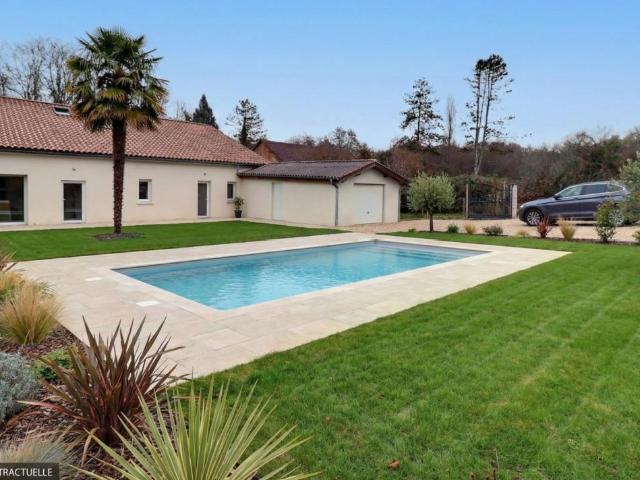 Maison 8 pièces 163 m²