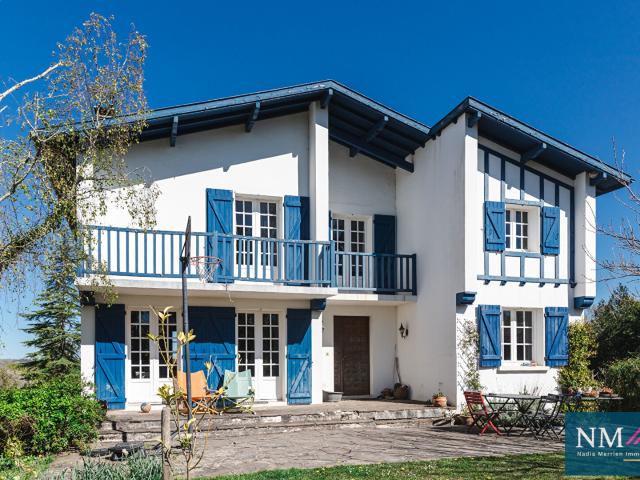 Maison 8 pièces 163 m²