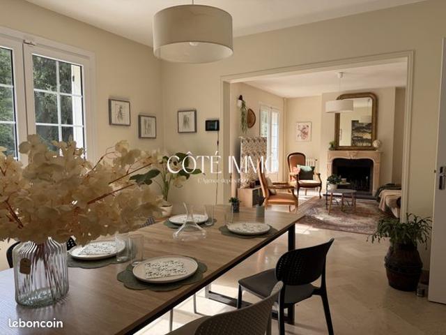 Maison 8 pièces 163 m²
