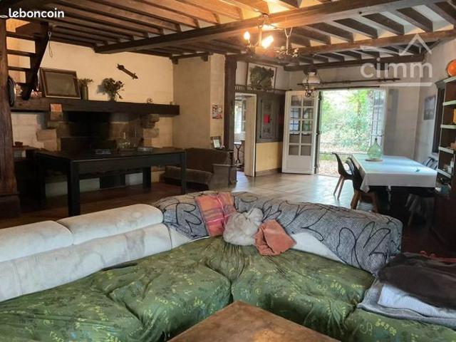 Maison 8 pièces 163 m²