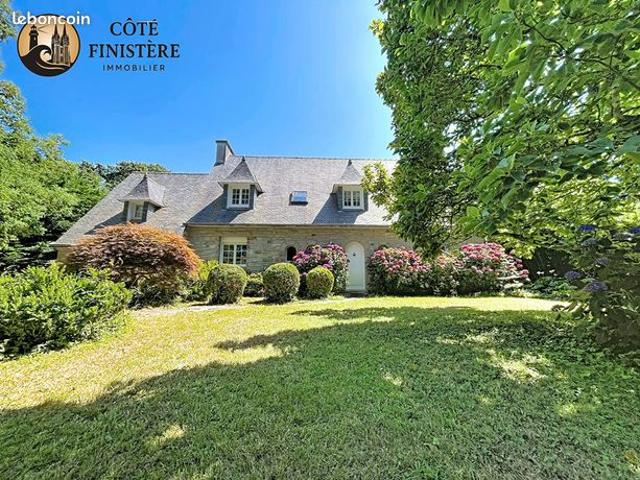 Maison 8 pièces 163 m²