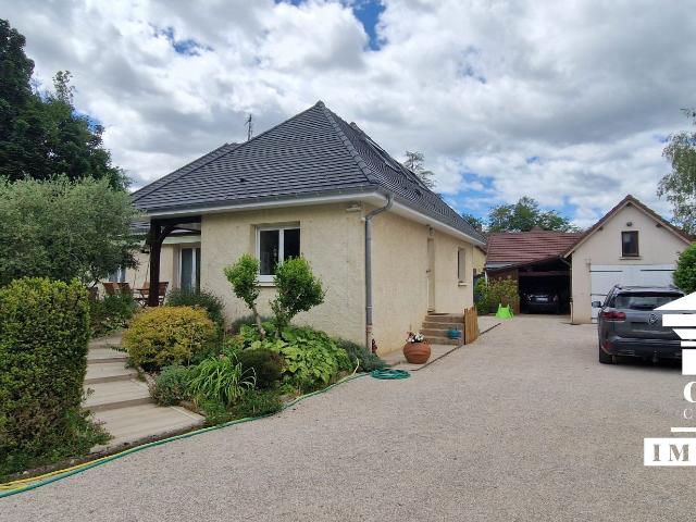 Maison 8 pièces 163 m²