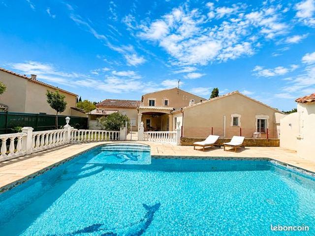 Maison 8 pièces 163 m²
