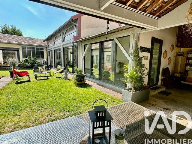 Maison 8 pièces 163 m²