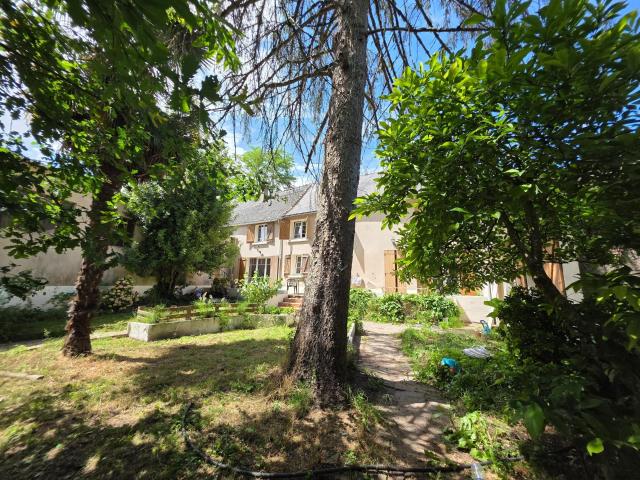 Maison 8 pièces 163 m²