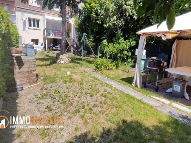 Maison 8 pièces 163 m²