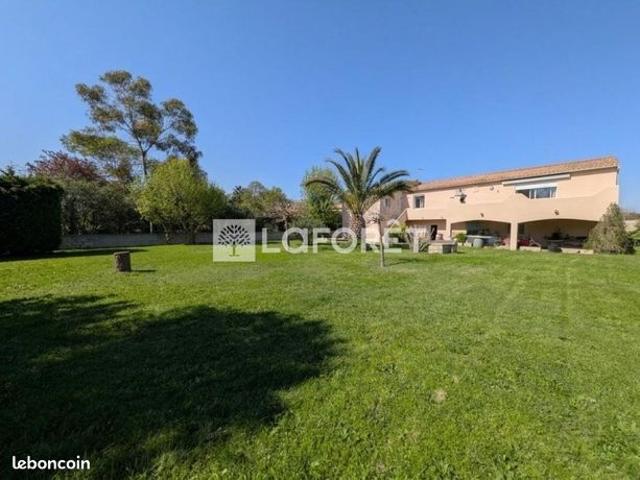 Maison 8 pièces 163 m²